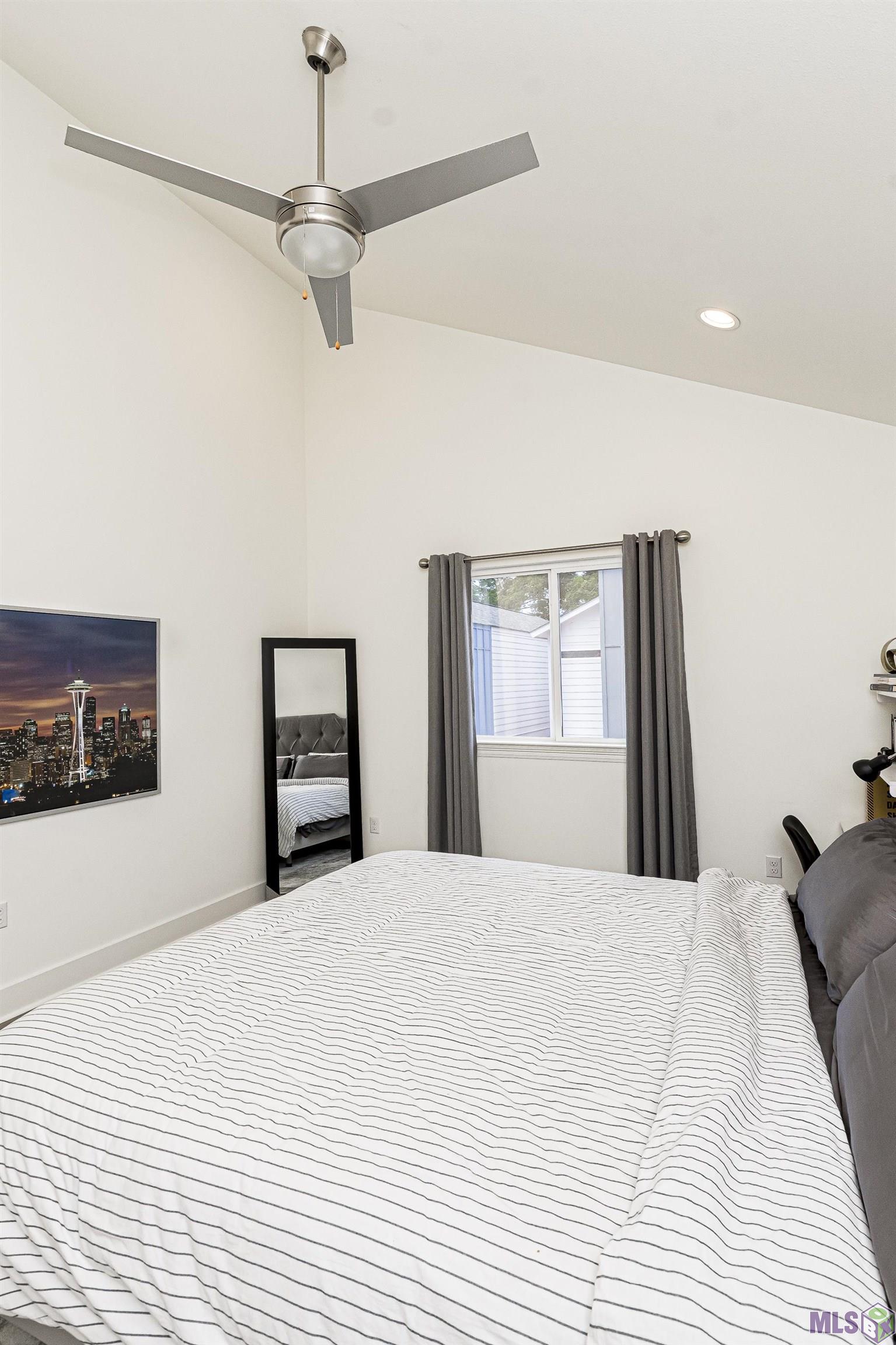 Vaulted Ceiling - Primary Bedroom