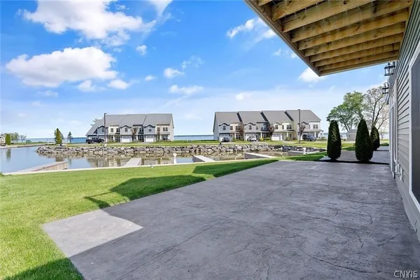 $582,500 | 2025 Highway 31, Unit 207, Sullivan, NY 13032