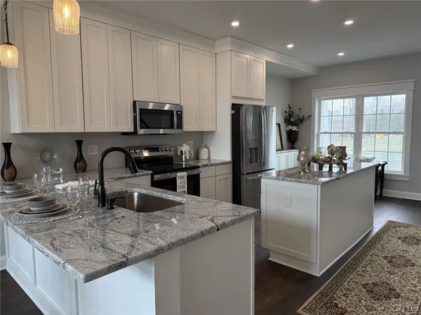 $582,500 | 2025 Highway 31, Unit 207, Sullivan, NY 13032