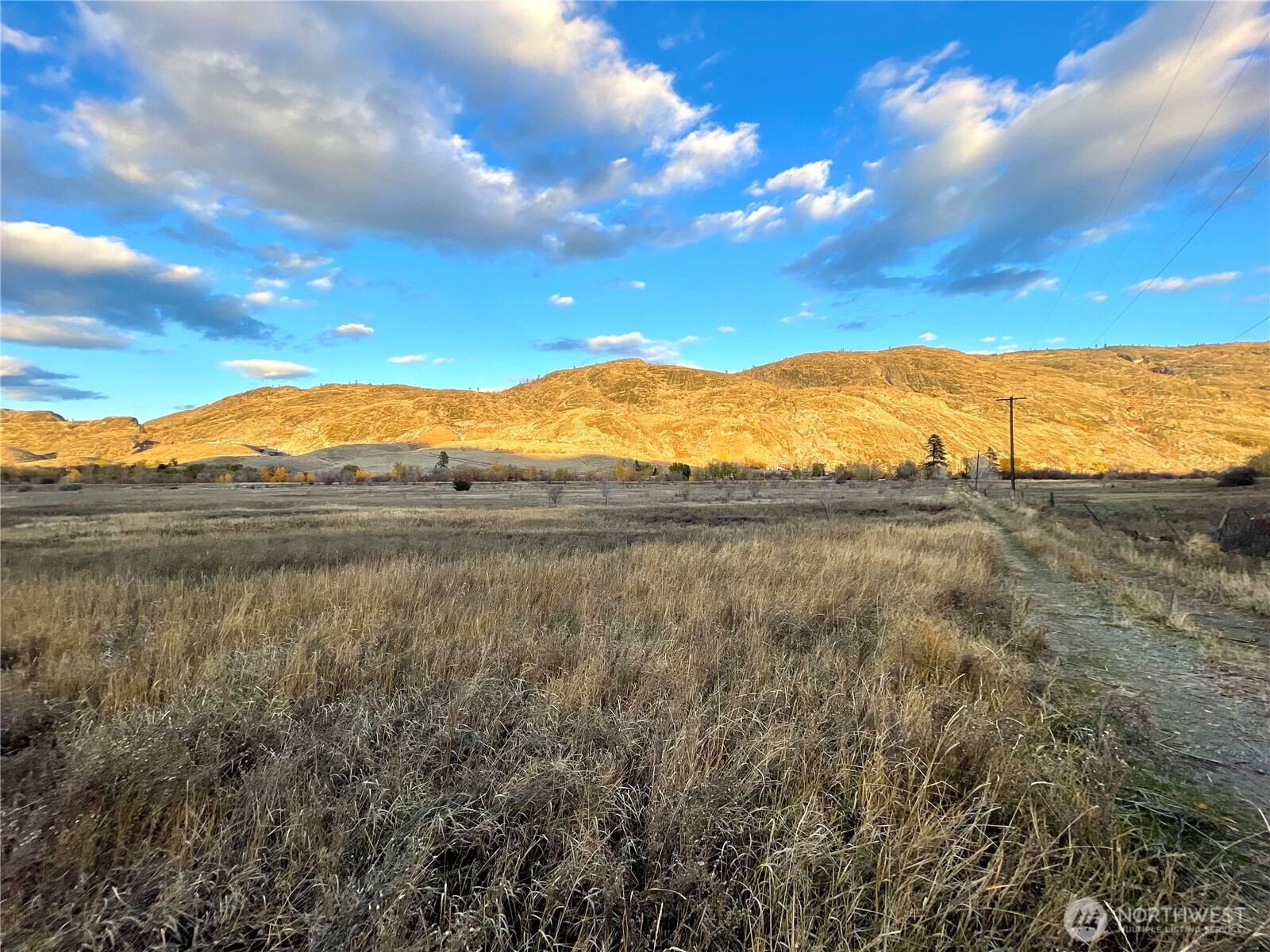-tbd Seahawk Drive Riverside, WA 98849 - Photo 3 of 15 a view of mountain with lake view
