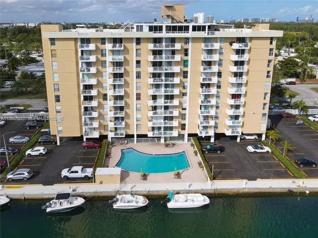 $254,000 | 2020 Northeast 135th Street, Unit 607, North Miami, FL 33181