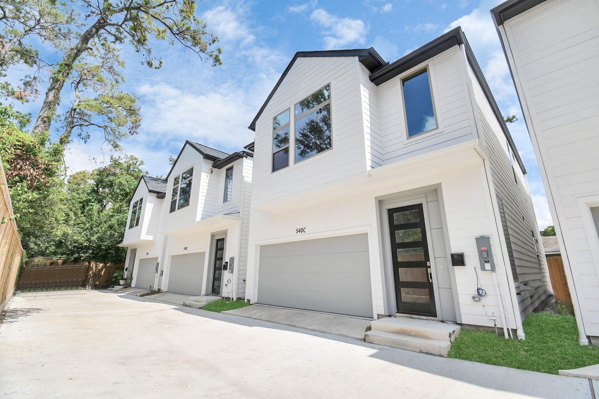 540 Janisch Road, Unit C Houston, TX 77018 - Photo 3 of 49 Gallery Image 3