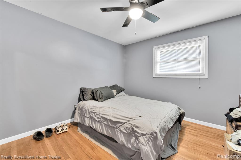 49545 Schoenherr Road Utica, MI 48315 - Photo 20 of 22