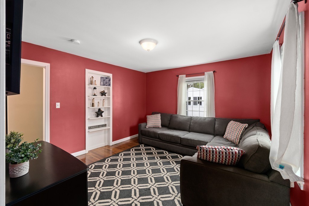 193 New Boston Road Sturbridge, MA 01566 - Photo 10 of 30