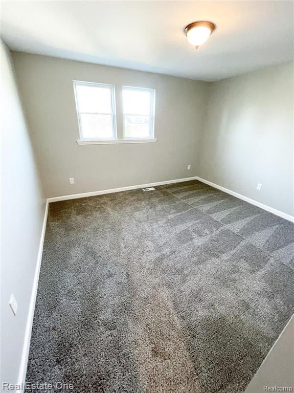 469 Kerby Road Grosse Pointe Farms, MI 48236 - Photo 30 of 38