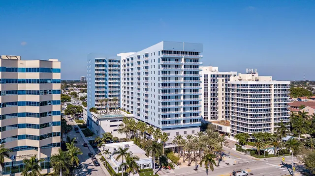 $415,000 | 1551 North Flagler Drive, Unit UPH 10, West Palm Beach, FL 33401