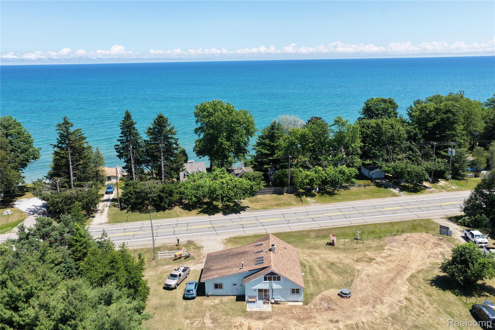 2898 Lakeshore Road Applegate, MI 48401 - Photo 5 of 19 05w.JPG