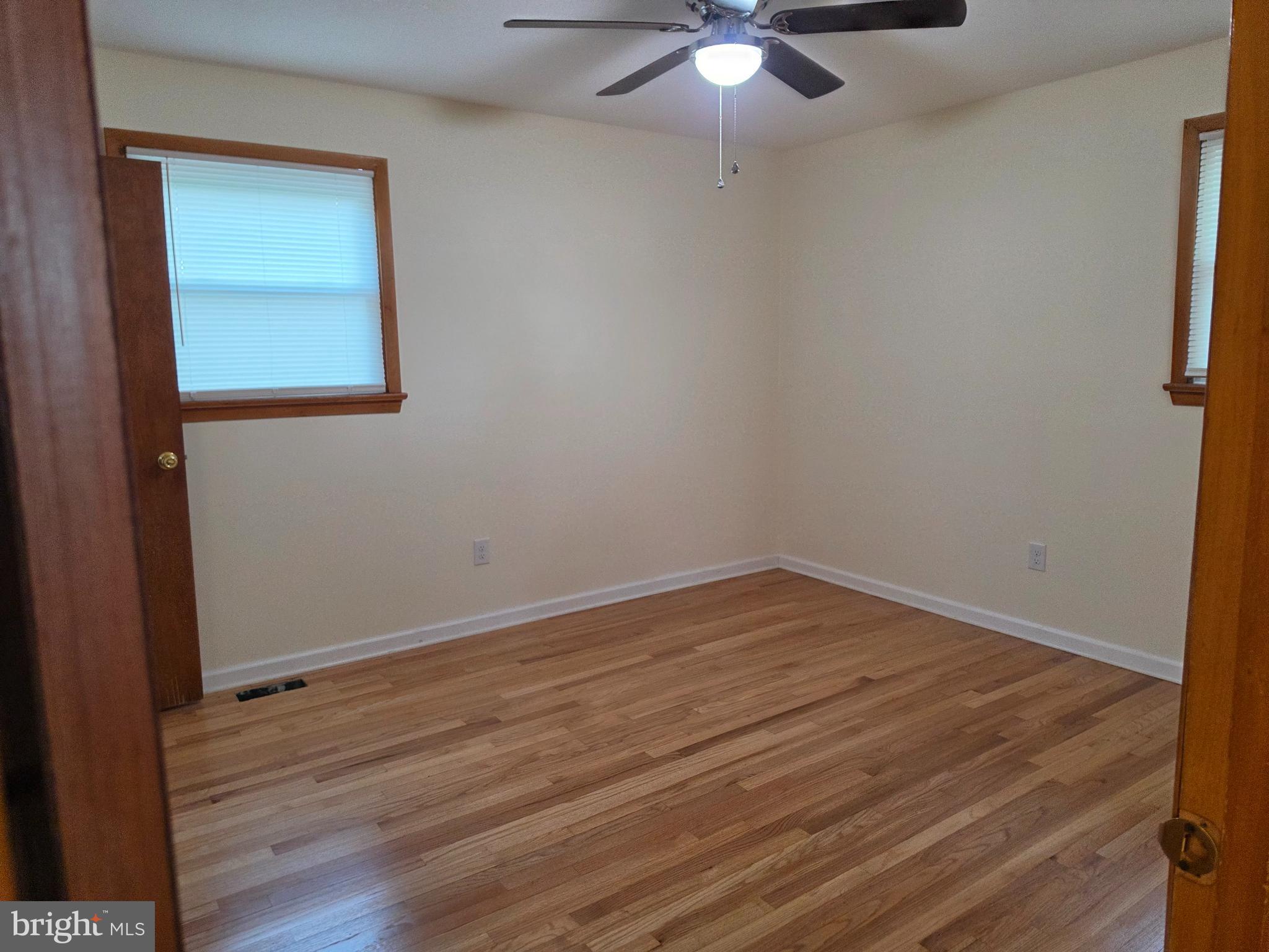 3992 Cooks Lane Ellicott City, MD 21043 - Photo 15 of 27
