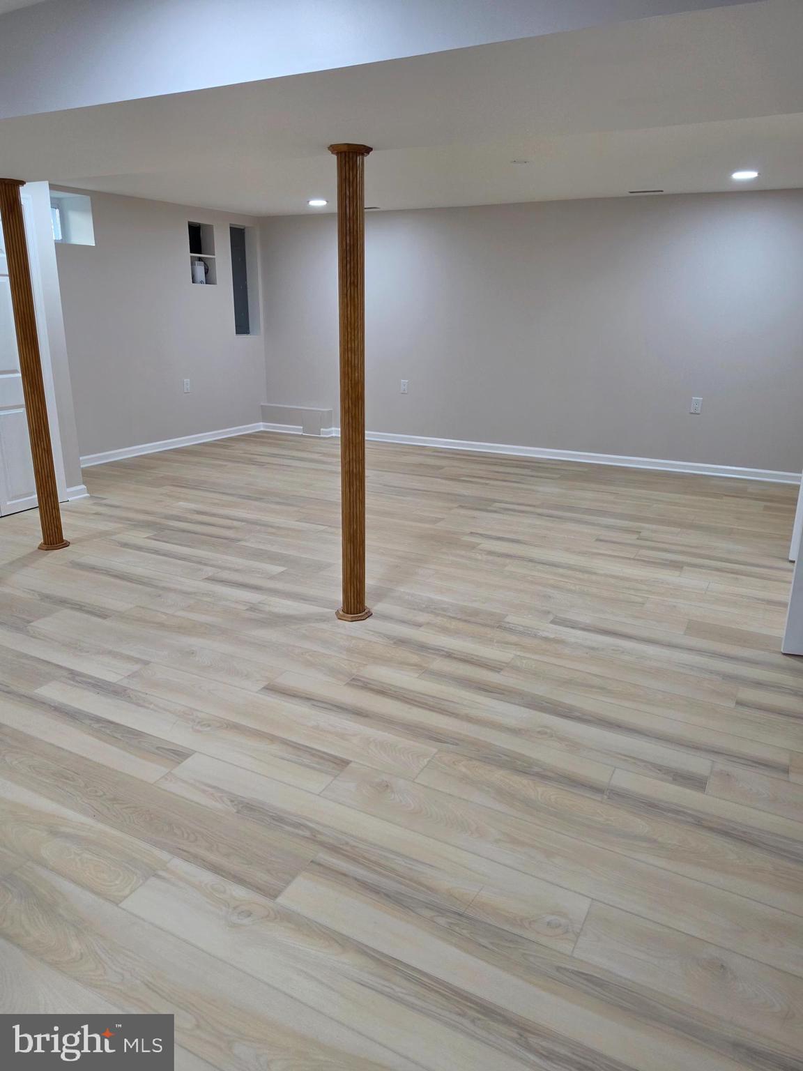 3992 Cooks Lane Ellicott City, MD 21043 - Photo 2 of 27