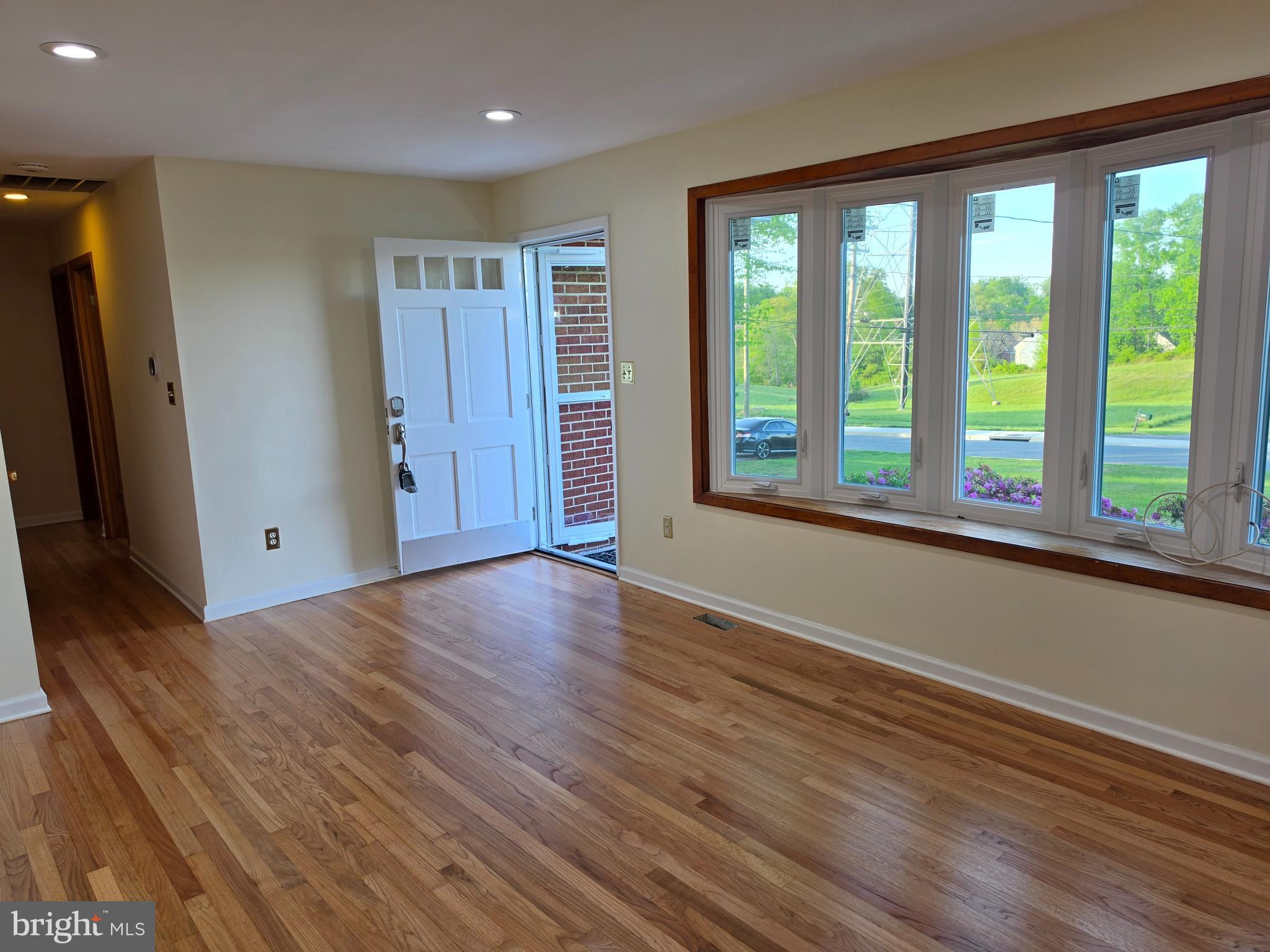 3992 Cooks Lane Ellicott City, MD 21043 - Photo 22 of 27