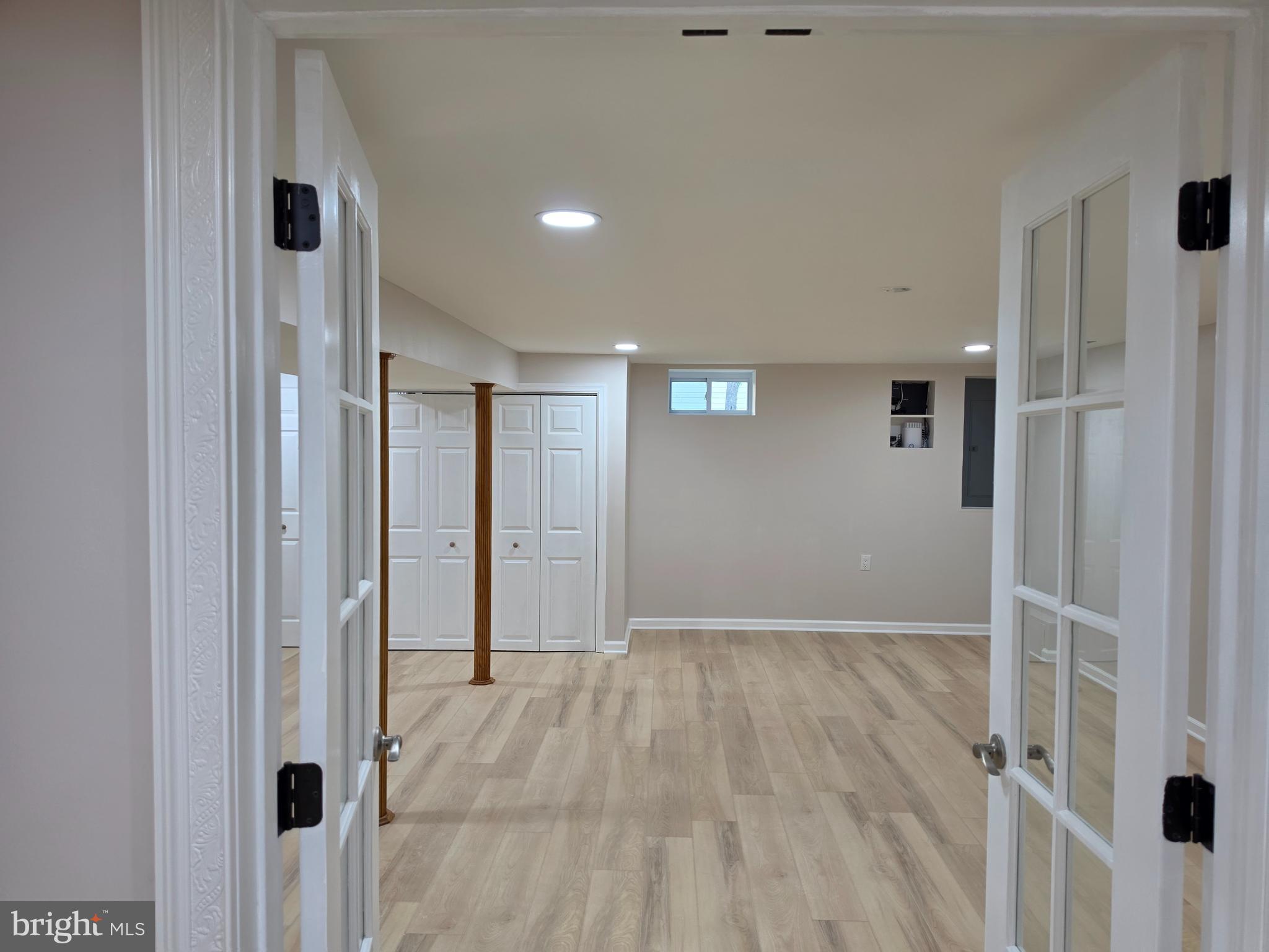 3992 Cooks Lane Ellicott City, MD 21043 - Photo 4 of 27