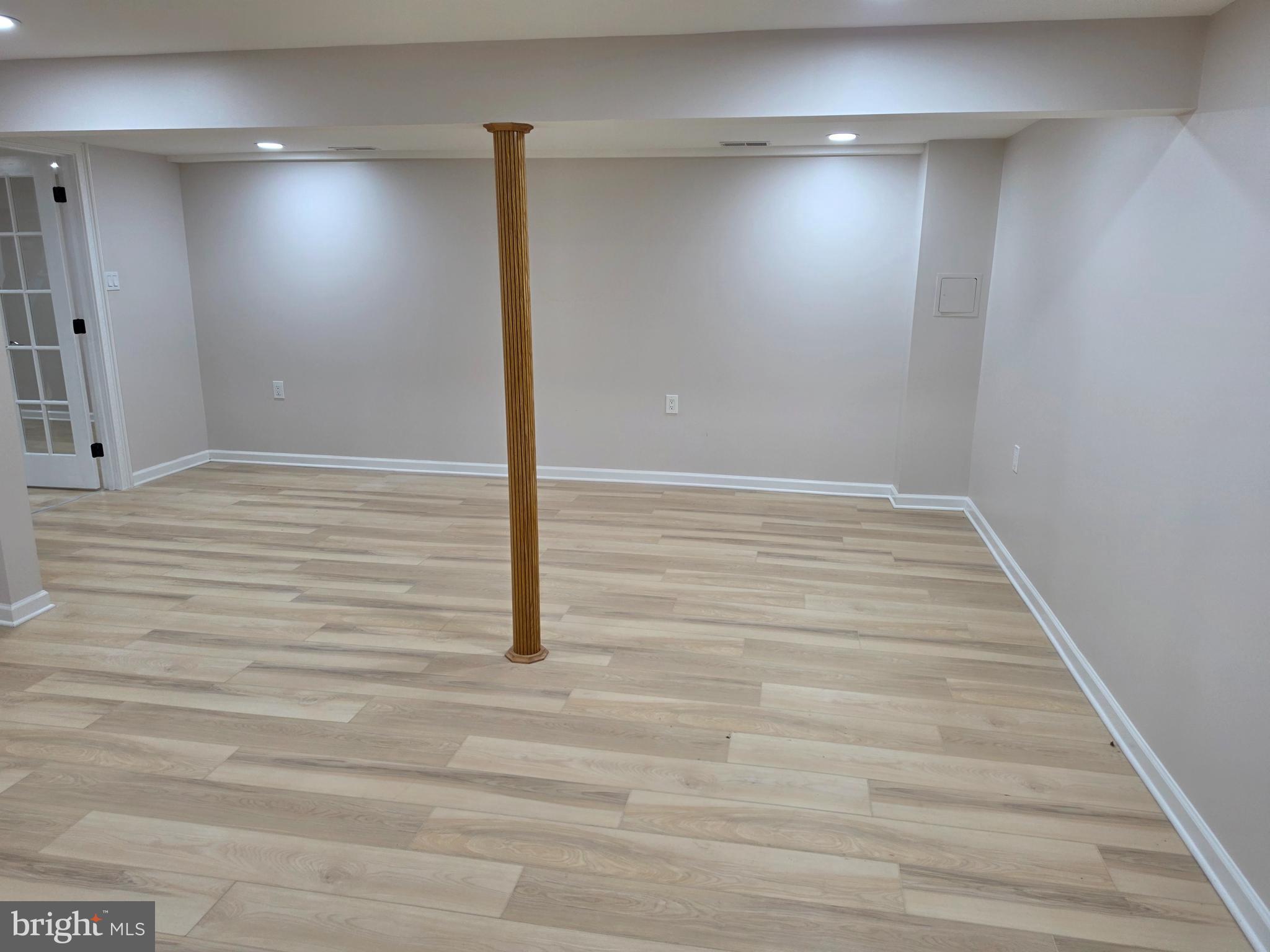 3992 Cooks Lane Ellicott City, MD 21043 - Photo 6 of 27