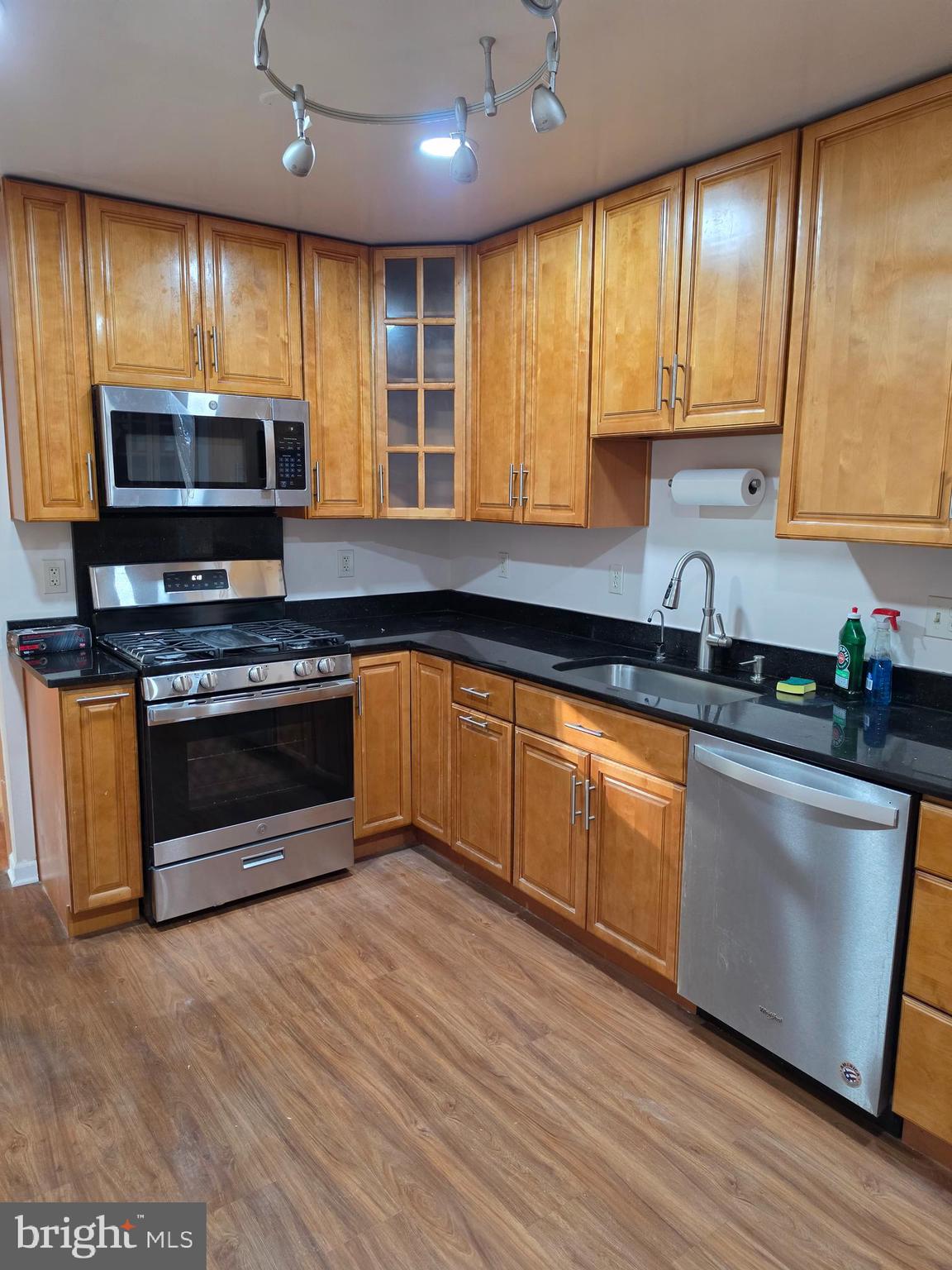 3992 Cooks Lane Ellicott City, MD 21043 - Photo 9 of 27