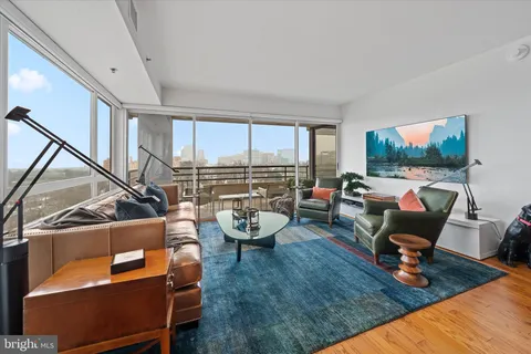 $619,900 | 1100 Lovering Avenue, Unit 802, Wilmington, DE 19806