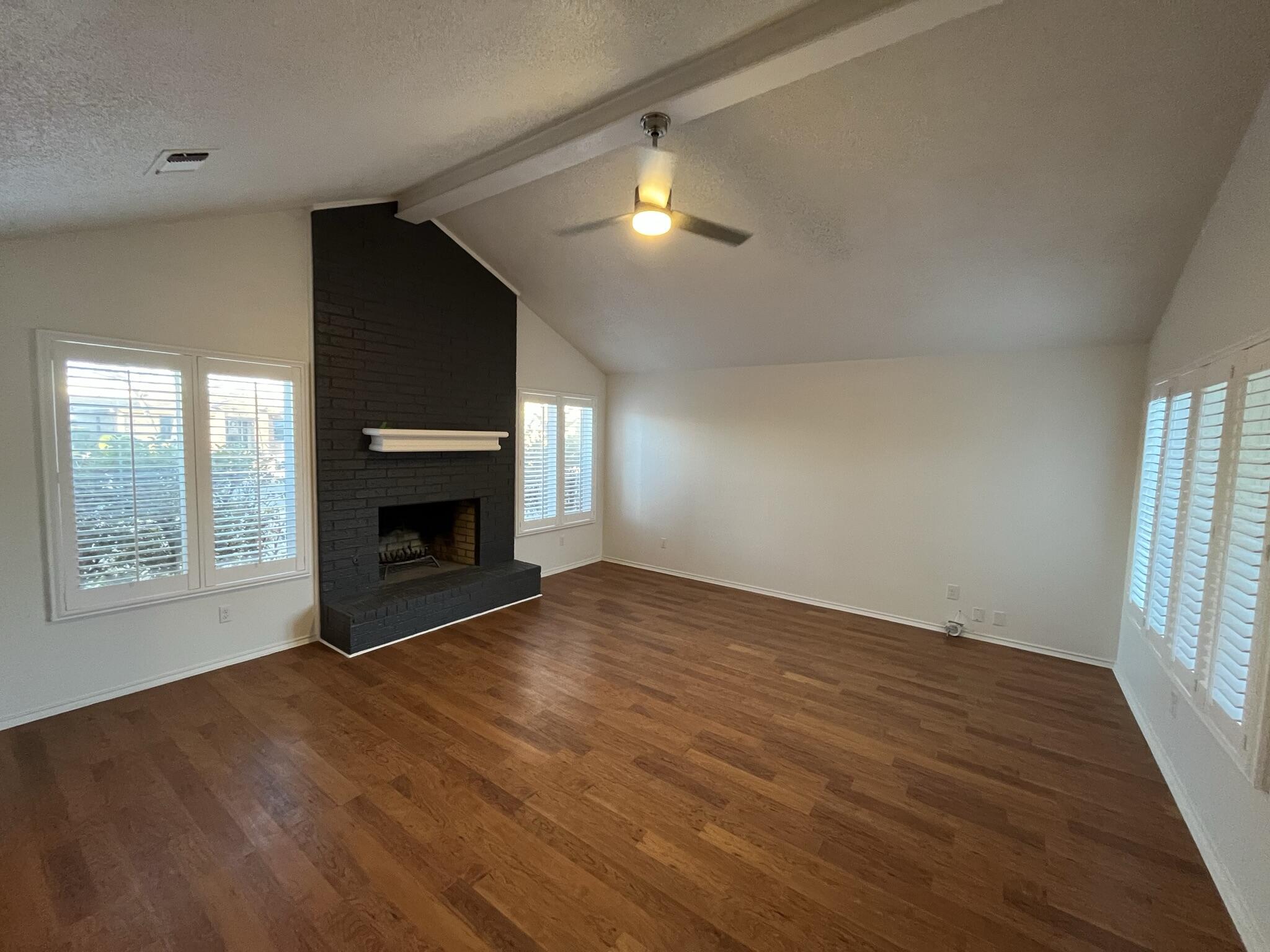 5221 84th Street Lubbock, TX 79424 - Photo 2 of 17 0EBFCBA0-CD47-4763-A37E-0E7917D131DA