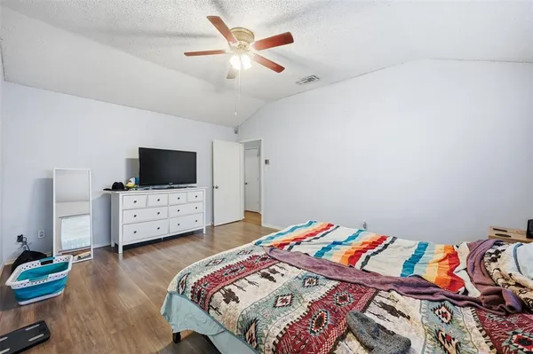 $2,100 | 6408 Woodstream Trail, Fort Worth, TX 76133