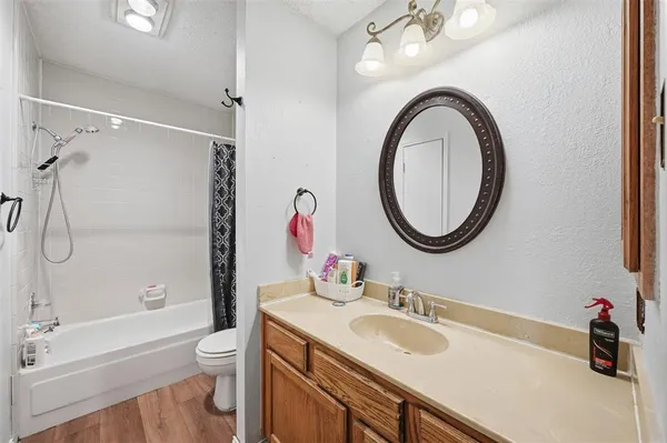 $2,100 | 6408 Woodstream Trail, Fort Worth, TX 76133