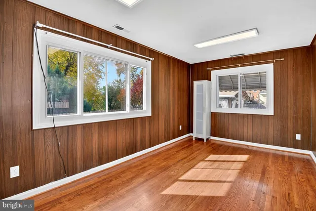 $398,900 | 8204 17th Avenue, Hyattsville, MD 20783