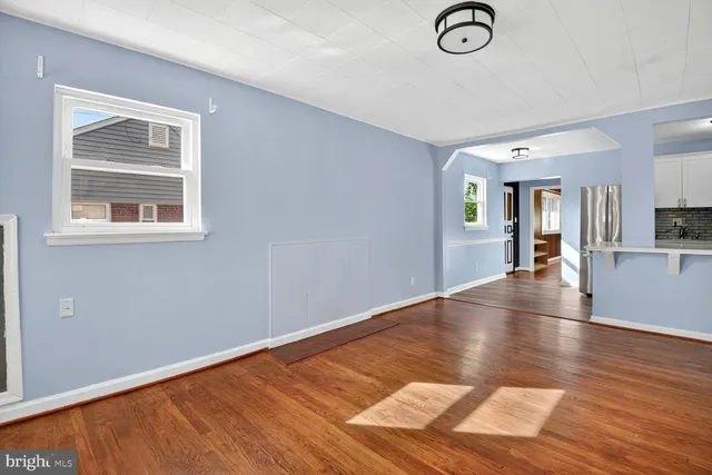 $398,900 | 8204 17th Avenue, Hyattsville, MD 20783