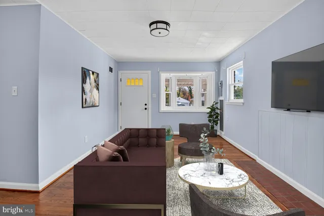 $398,900 | 8204 17th Avenue, Hyattsville, MD 20783