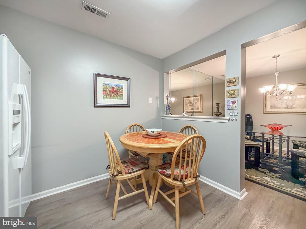 72105 Delaire Landing Road Philadelphia, PA 19114 - Photo 11 of 34 Breakfast Room