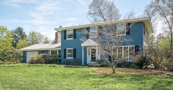 16 Jessie Road Chelmsford, MA 01824 - Photo 1 of 30 Gallery Image 1