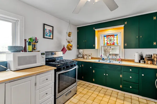 $575,000 | 143 North Street, Winooski, VT 05404