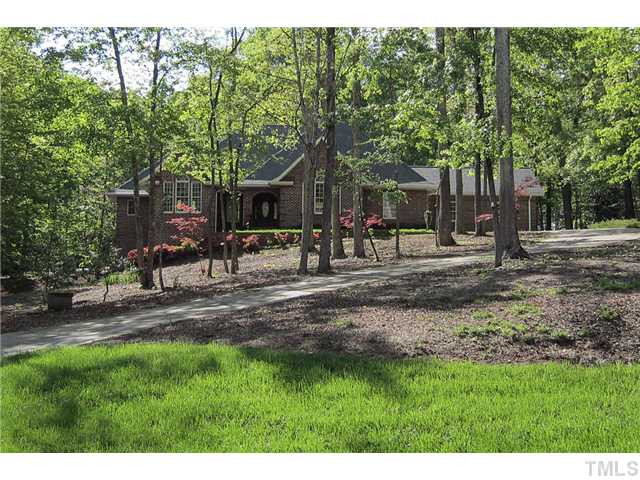 2025 Oakton Drive Raleigh, NC 27606 - Photo 2 of 25 Photo 2