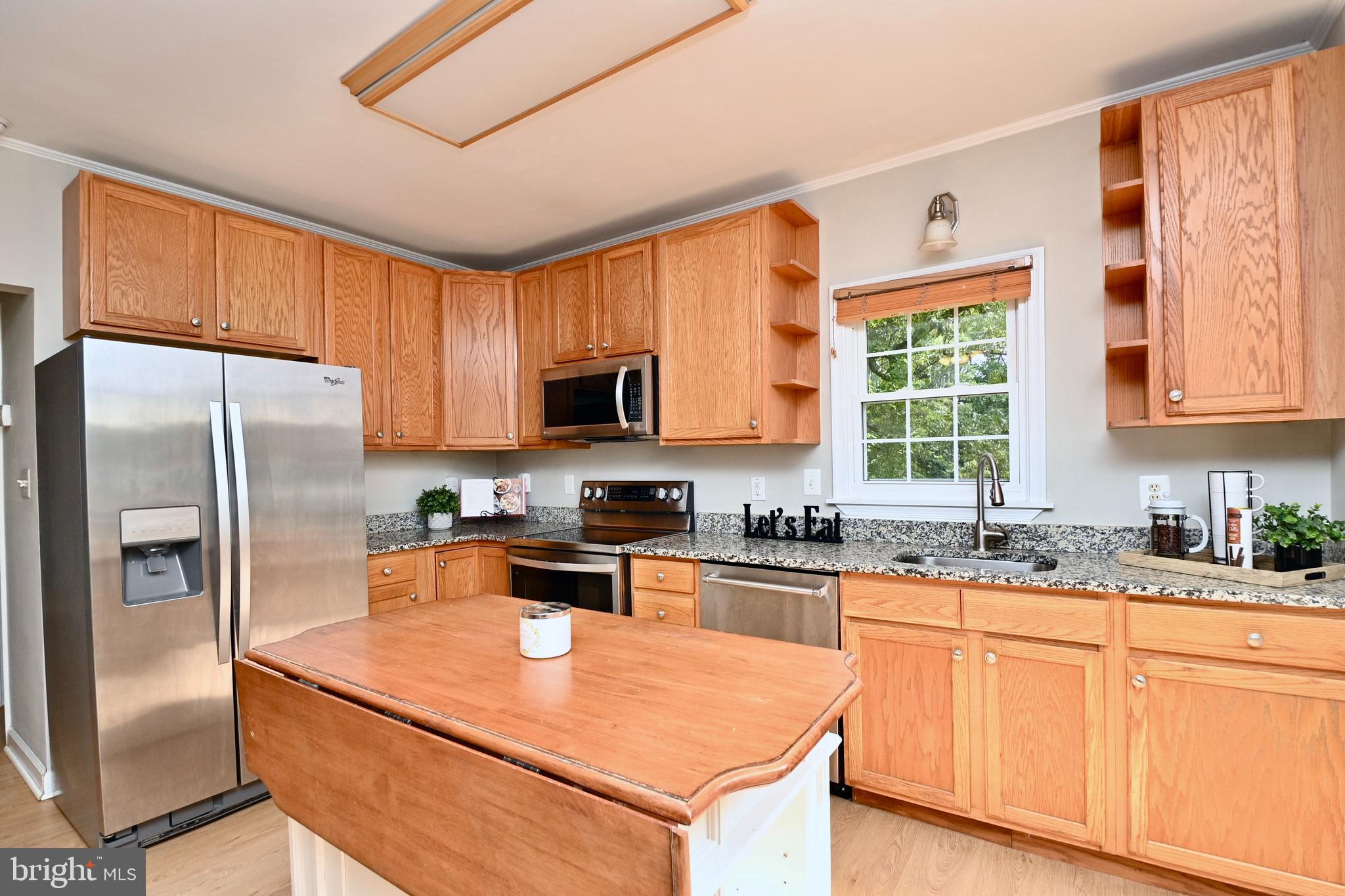 262 Decatur Road Stafford, VA 22554 - Photo 10 of 29 STAINLESS STEEL APPLIANCES