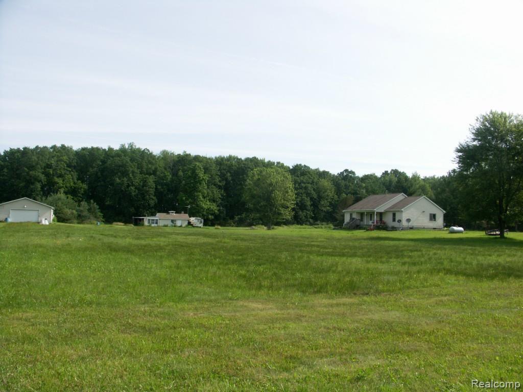7350 Beard Road North Street, MI 48049 - Photo 13 of 24 PICT0029 - Copy.jpg