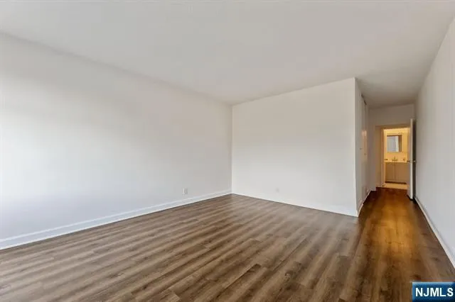 $3,500 | 6 Horizon Road, Unit 310, Fort Lee, NJ 07024