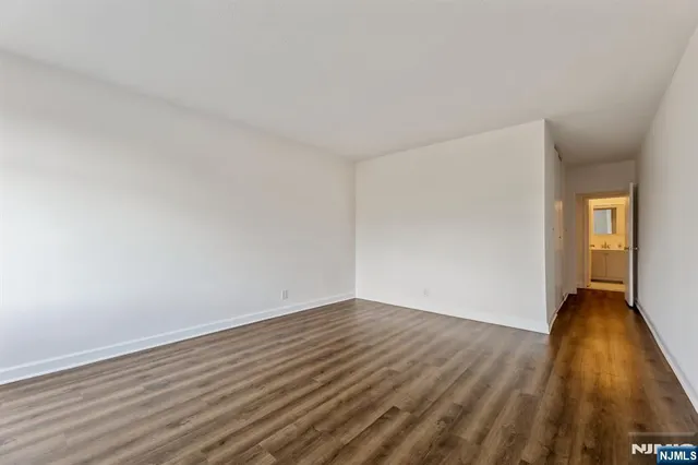 $3,500 | 6 Horizon Road, Unit 310, Fort Lee, NJ 07024