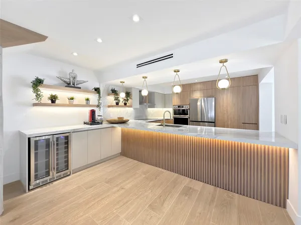 $1,699,000 | 729 Northeast 17th Terrace, Fort Lauderdale, FL 33304