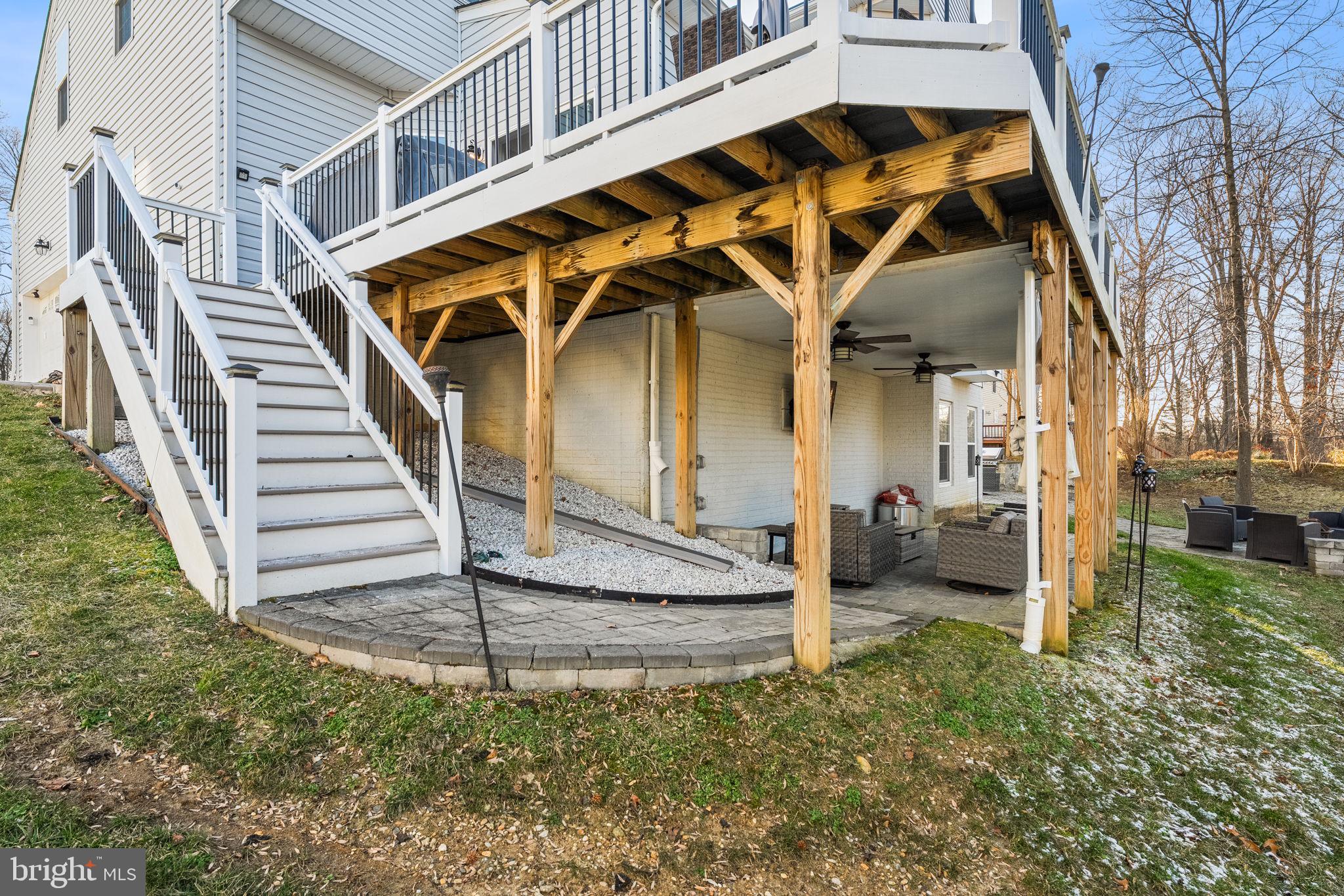 11904 Parallel Road Bowie, MD 20720 - Photo 73 of 86