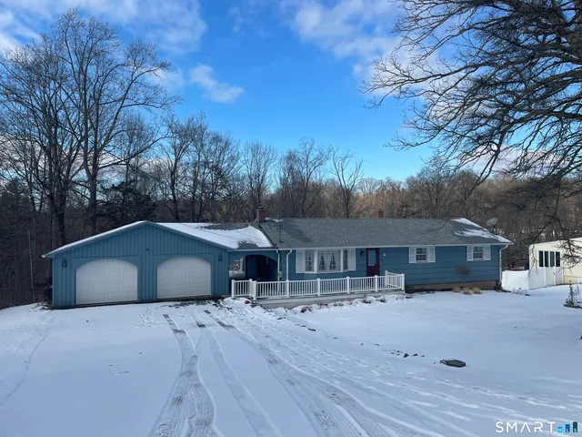 $463,500 | 52 Skylark Drive, North Branford, CT 06472