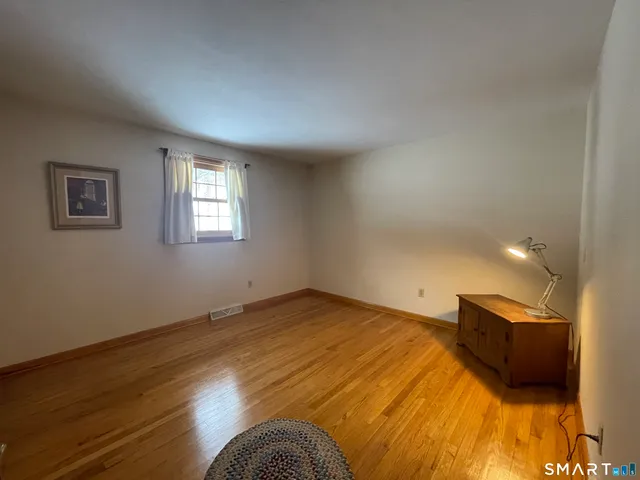 $463,500 | 52 Skylark Drive, North Branford, CT 06472