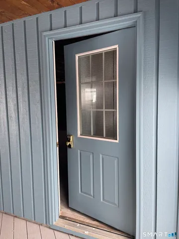 $463,500 | 52 Skylark Drive, North Branford, CT 06472