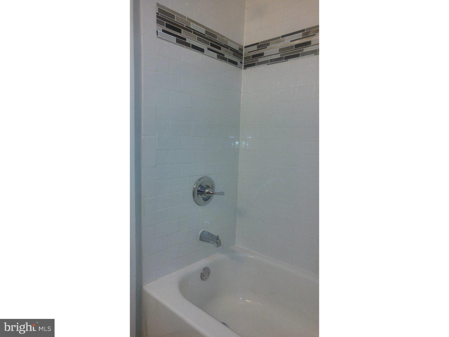 12729 Medford Road Philadelphia, PA 19154 - Photo 12 of 25 Gallery Image 12