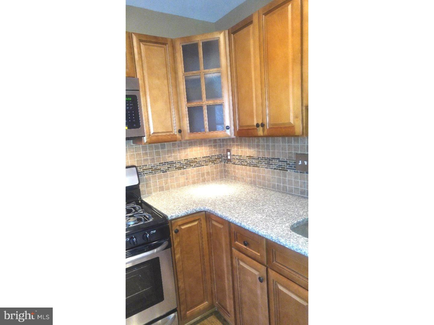 12729 Medford Road Philadelphia, PA 19154 - Photo 5 of 25 Gallery Image 5