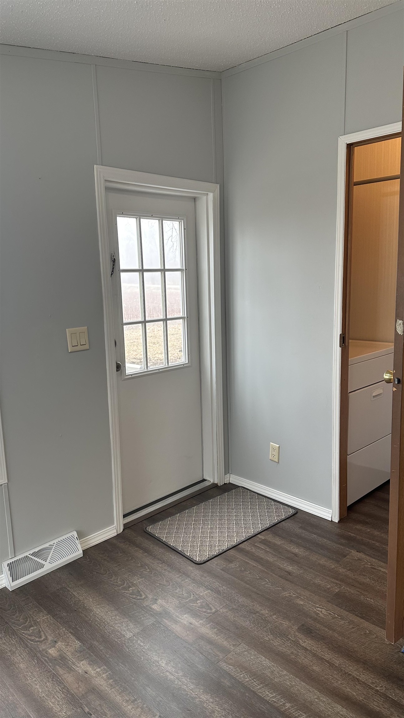 10206 East 39th Street South Wichita, KS 67210 - Photo 13 of 33