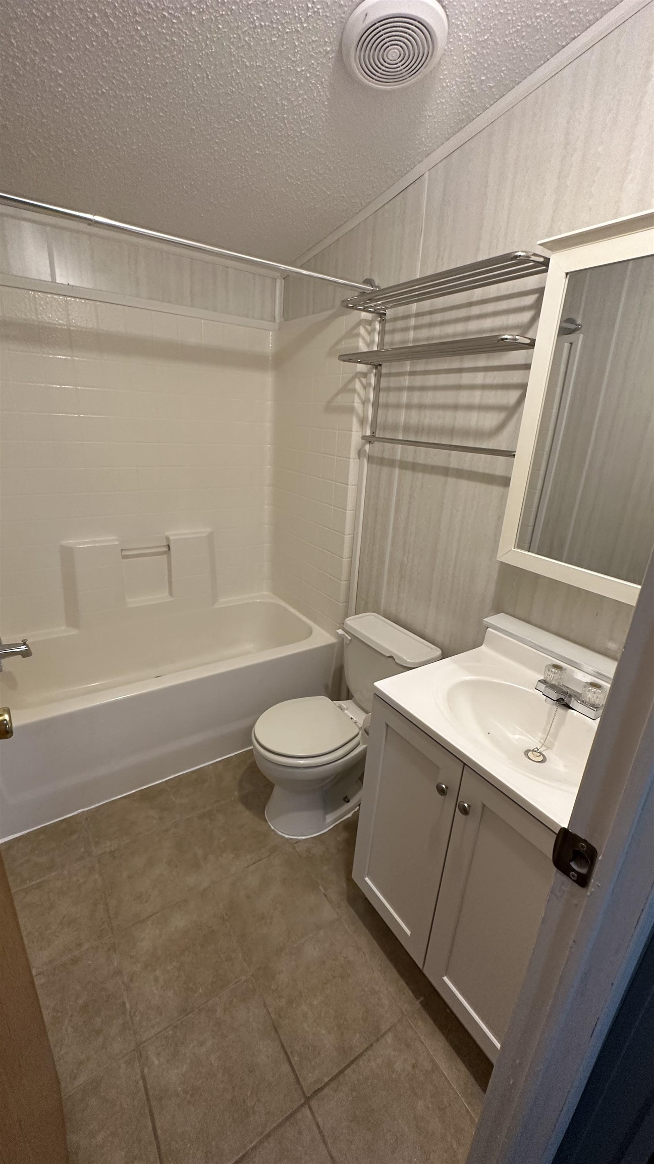 10206 East 39th Street South Wichita, KS 67210 - Photo 20 of 33