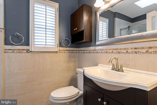 $585,000 | 5024 11th Street Northeast, Washington, DC 20017