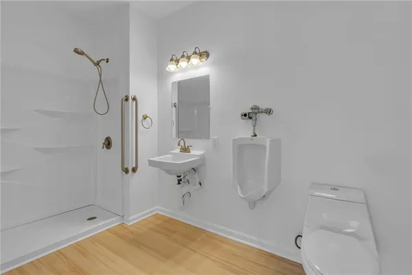 $319,000 | 1205 Seminole Circle, Beaver Falls, PA 15010