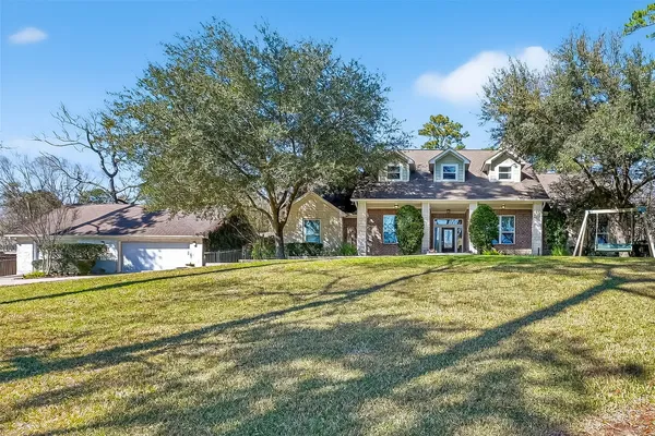 $849,900 | 1211 Cypress Lane, Kingwood, TX 77339