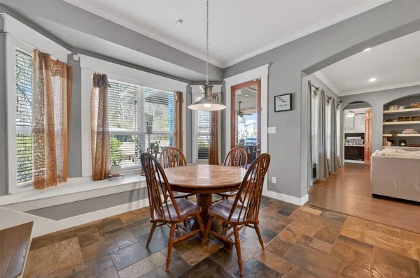 $849,900 | 1211 Cypress Lane, Kingwood, TX 77339