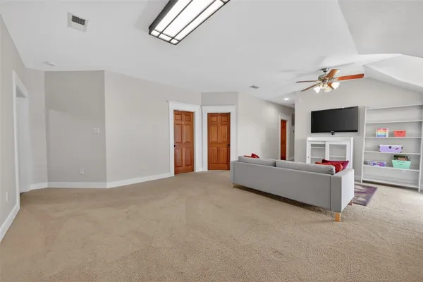 $849,900 | 1211 Cypress Lane, Kingwood, TX 77339