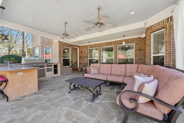 $849,900 | 1211 Cypress Lane, Kingwood, TX 77339