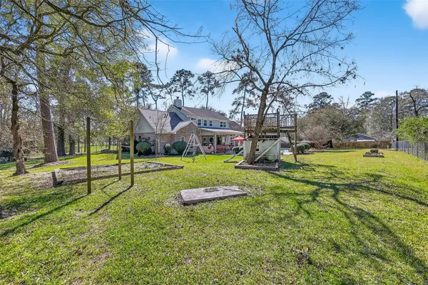 $849,900 | 1211 Cypress Lane, Kingwood, TX 77339