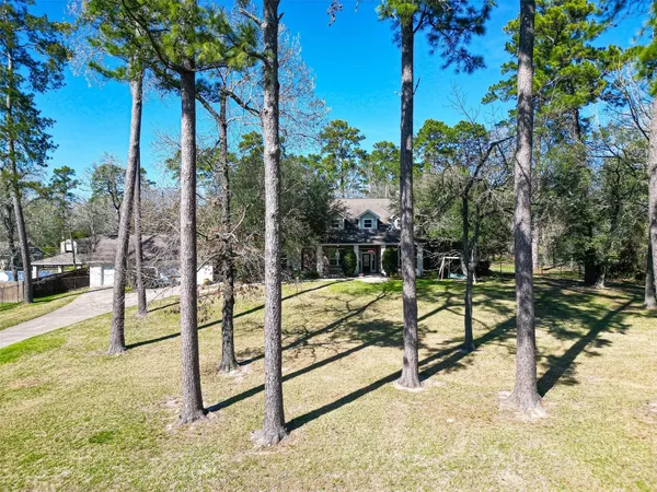 $849,900 | 1211 Cypress Lane, Kingwood, TX 77339