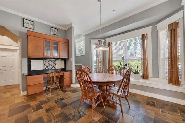 $849,900 | 1211 Cypress Lane, Kingwood, TX 77339